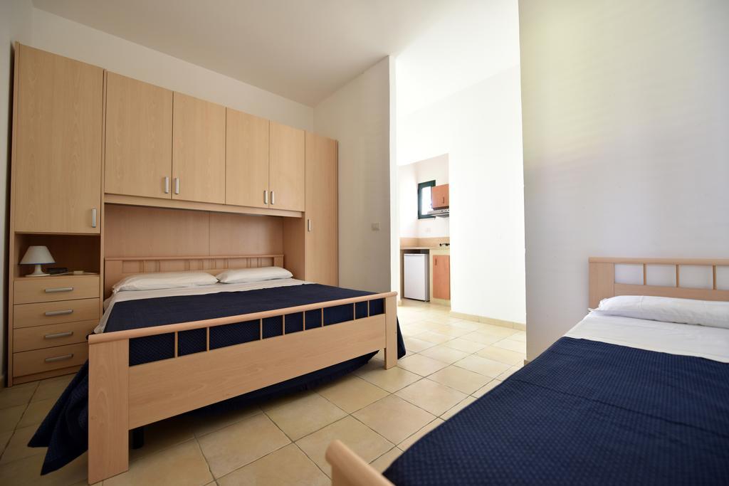 Camping La Vecchia Torre Hotel กัลลีโปลี ภายนอก รูปภาพ