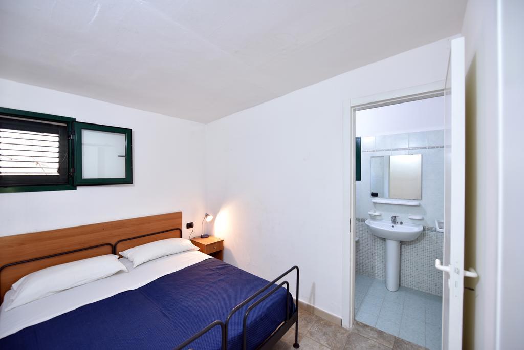 Camping La Vecchia Torre Hotel กัลลีโปลี ภายนอก รูปภาพ